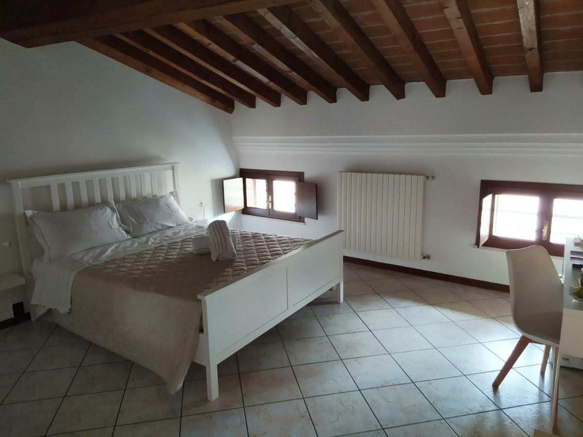 Carducci 49 Hotel Mantova Eksteriør billede